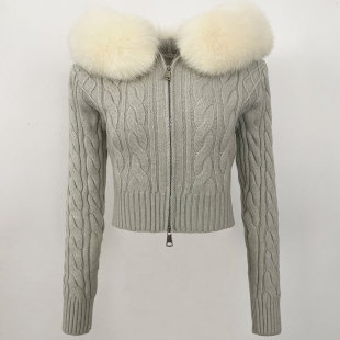 Sexy hot girl spring and autumn oversized fox fur collar design niche double zipper ultra short slim knitted cardigan sweater