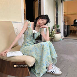 【双层＋内里】新款碎花v领飞飞边清冷大美人设计感显瘦斜裁连衣