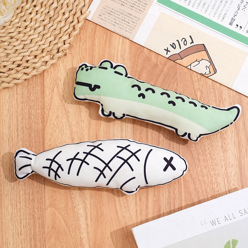Juguetes transfronterizos para gatos Papel de sonido Pescado de menta para gatos Juguetes de peluche para mascotas