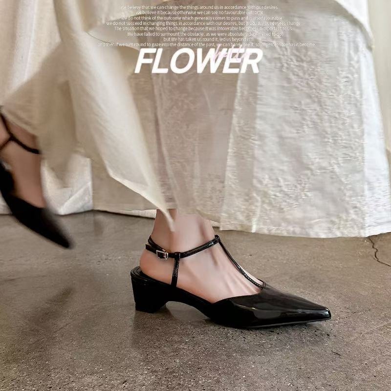 Sandal nữ mũi nhọn da bò sơn mài quai T khóa, gót 4.5 cm, phong cách Hàn Quốc — đen chi tiết 6