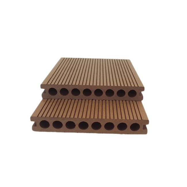 Piso de Madera Plástica con Orificio Redondo 150*24