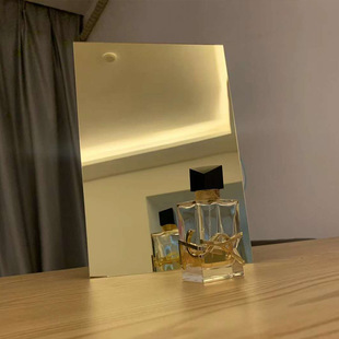 ��ɫ�������R���͸�������R���僽��R�y�R�����RƬ�������R���