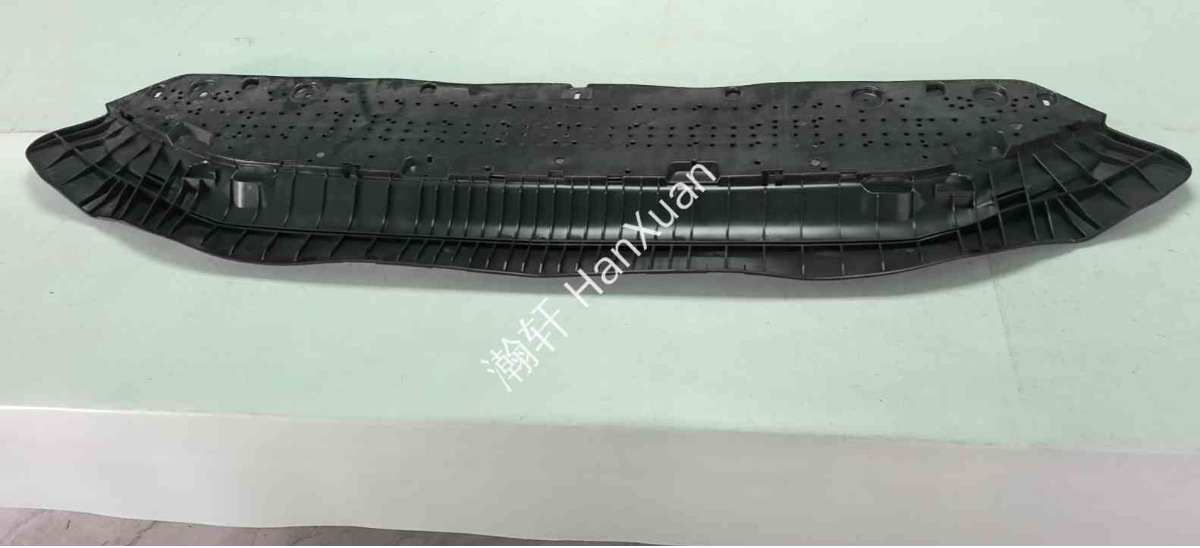 8WD807611D-HX/L8WD807611D/8W0807611F/Audi A4/Front bumper lower guard plate/Sport/