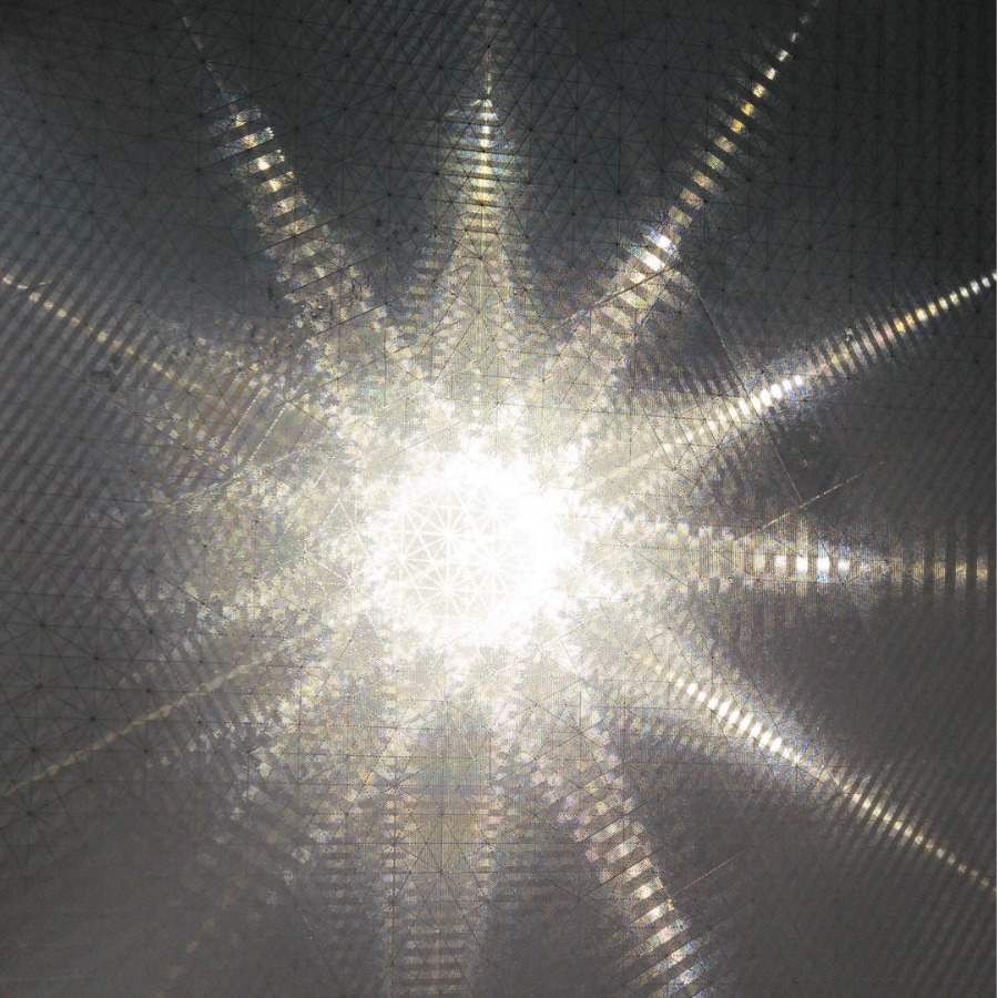 供应pvc闪光片暴炸花 八卦 灯光膜镭射膜