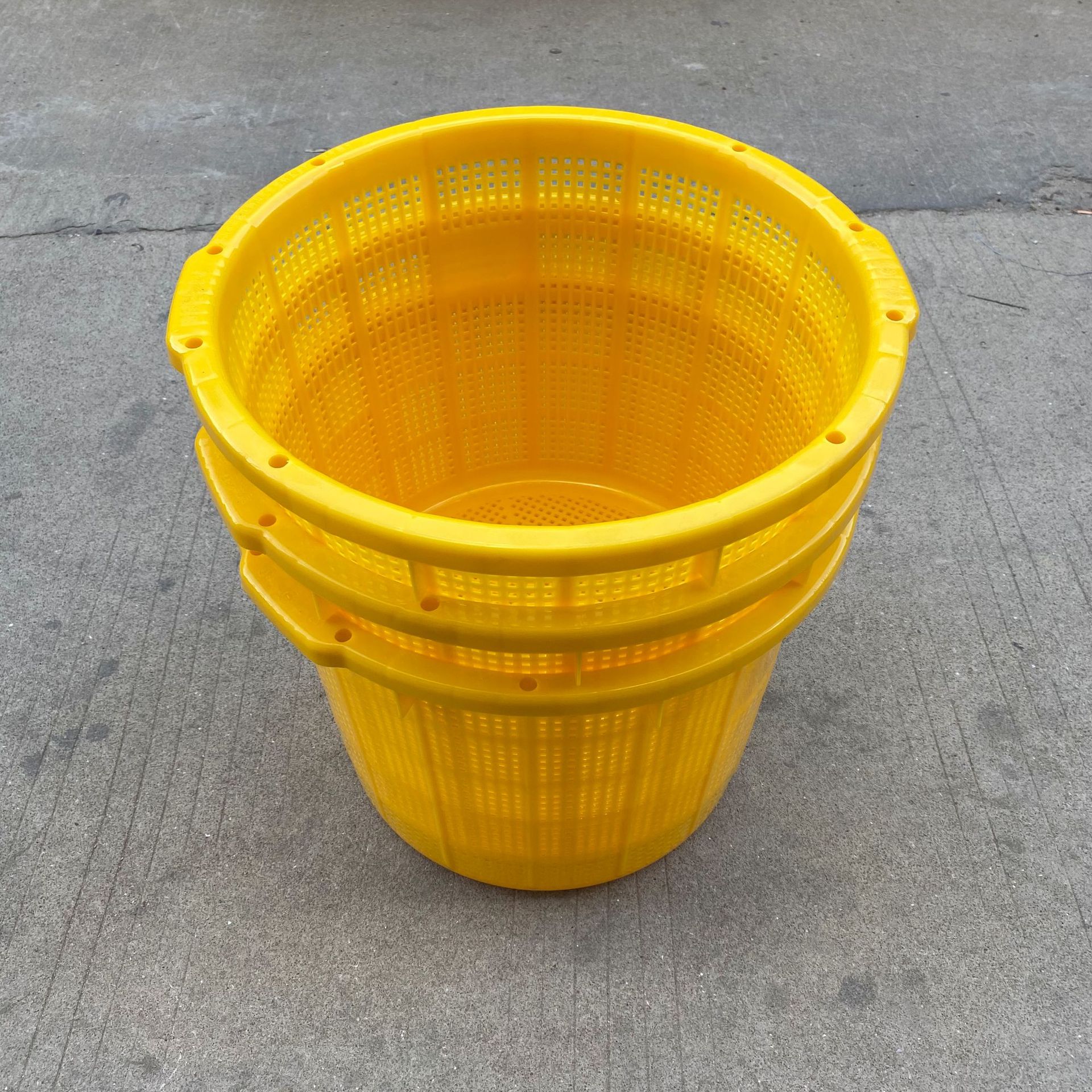 供应多用途周转萝塑胶圆萝1#加厚款虾萝渔篮子食品包装萝配送萝