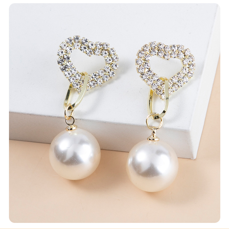 10g Weight Earrings Event & Party Supplies 316 Stainless Steel Ear Needle Material Rhinestones Inlay Material Earrings Classification Daily Occasion Metal Material Heart Shape Pattern Women'S Gender Lady Heart Shape Metal Rhinestones Earrings 5