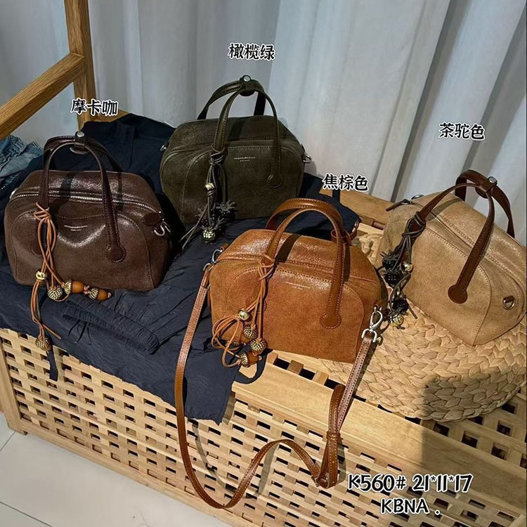 High-end vintage Boston bag for women, 2026 new model, niche single-shoulder, hand-held, crossbody, versatile pillow bag for commuting