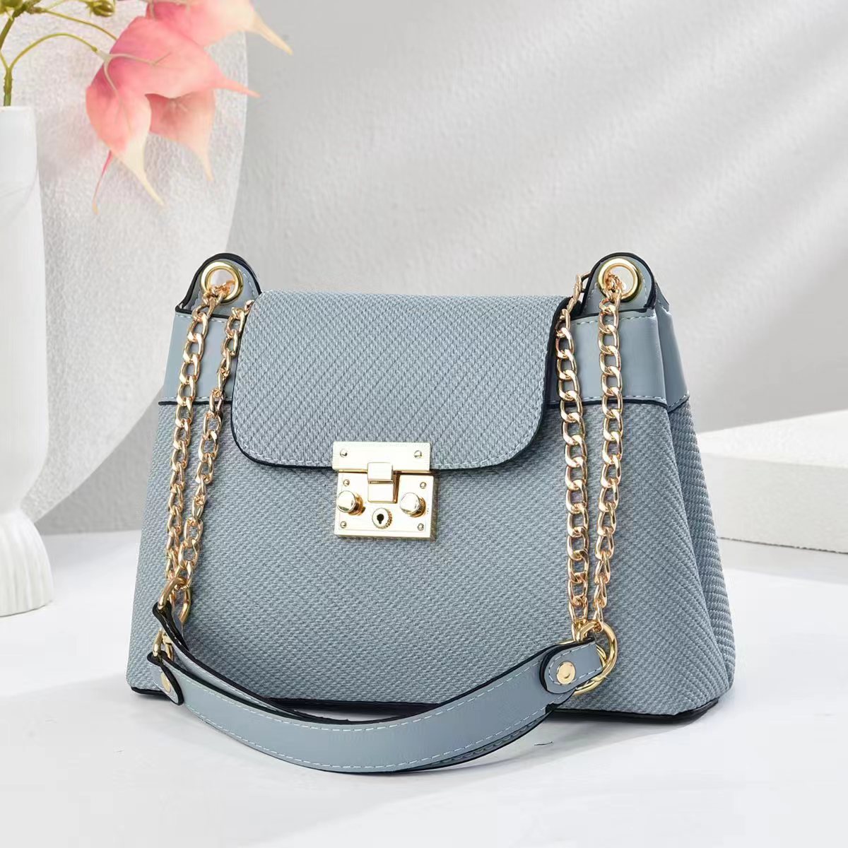 Simple y moderno hogar mini bolso diagonal fábrica verano nuevo bolso todo fósforo pequeño bolso cuadrado bolso de mensajero de un solo hombro versión coreana
