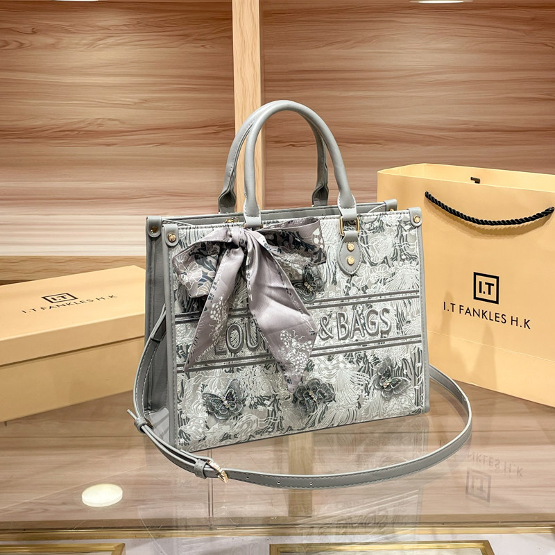 Túi tote da nữ đi làm dung tích lớn xách tay đeo vai — khác