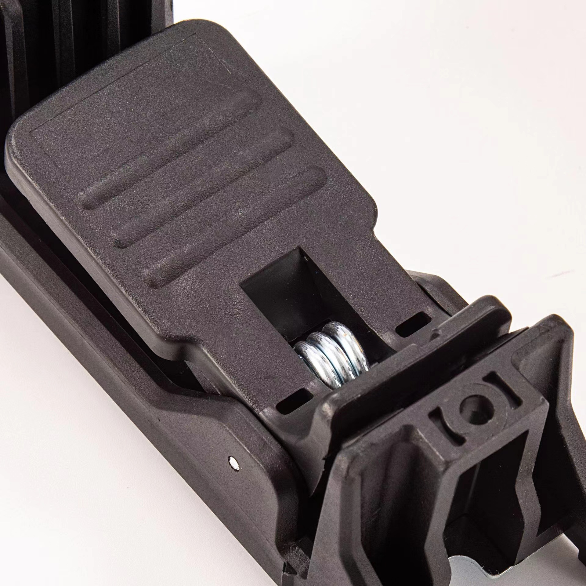 DW088 Cross Line Laser Level 3