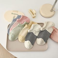 Socks for women, spring short cotton socks, striped Japanese style socks, Korean fresh cream color shallow mouth socks, trendy 