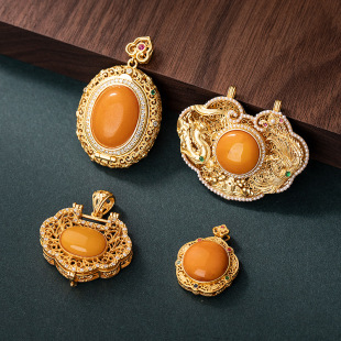 S925 Silver Set Natural Amber Beeswax Dragon and Phoenix Lucky Lock Round Flower Openable Sachet Box Pendant