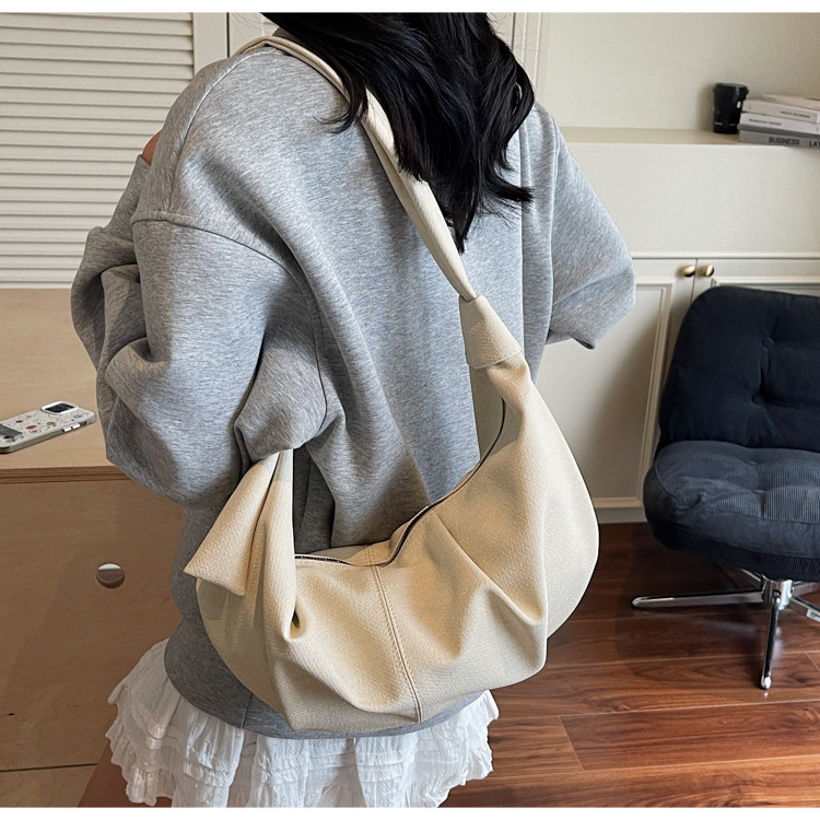Niche design denim bag for women 2025, large capacity, casual and versatile, single-shoulder crossbody dumpling bag, fashionable underarm bag undefined
