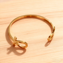 跨境中东阿拉时尚高级感不锈钢手镯8字C型开口可调节十字架手镯女