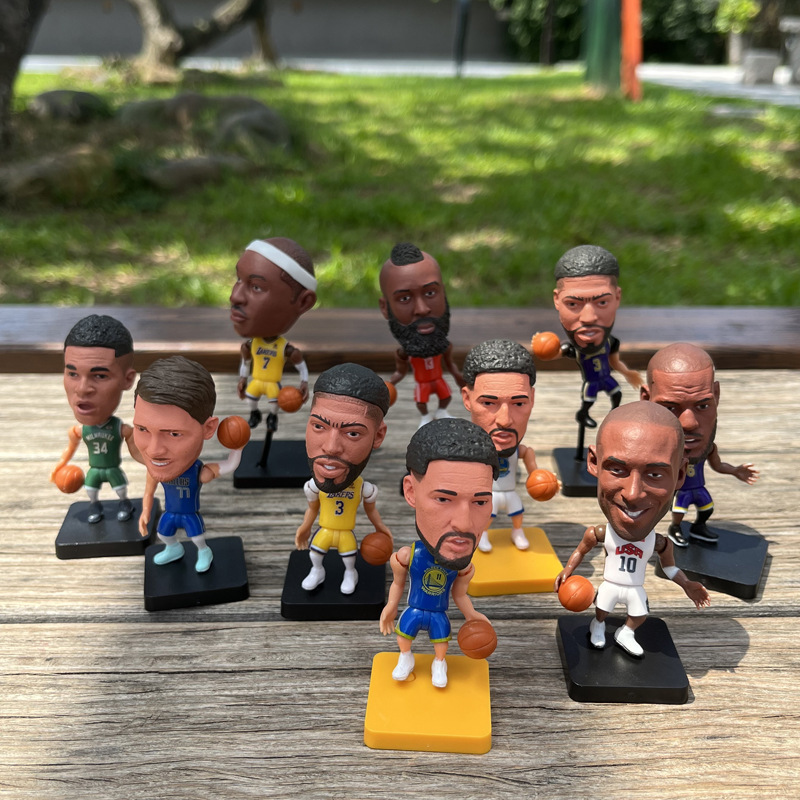 Basketball Fan Merchandise Models: Lebron James, Kobe Bryant, Stephen Curry, Anthony Davis, Kyrie Irving, James Harden, Kawhi Leonard Figurines and Collectible Figures