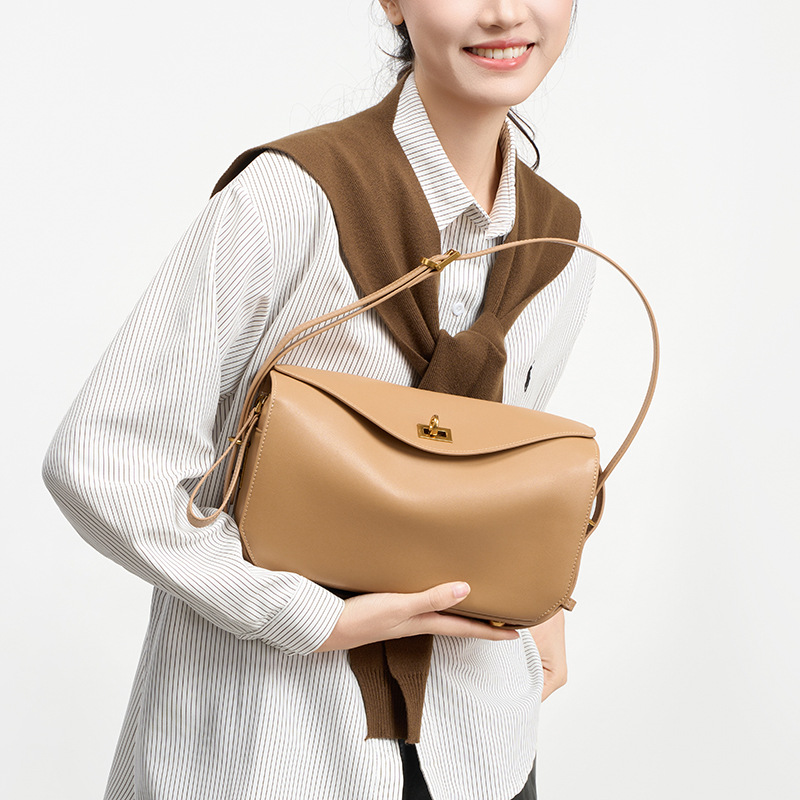 Boston Pillow Bag Luxury Underarm Handbag New Shoulder Bag Genuine Leather Commuter Versatile Large Capacity Crossbody Bag - Thumbnail 2