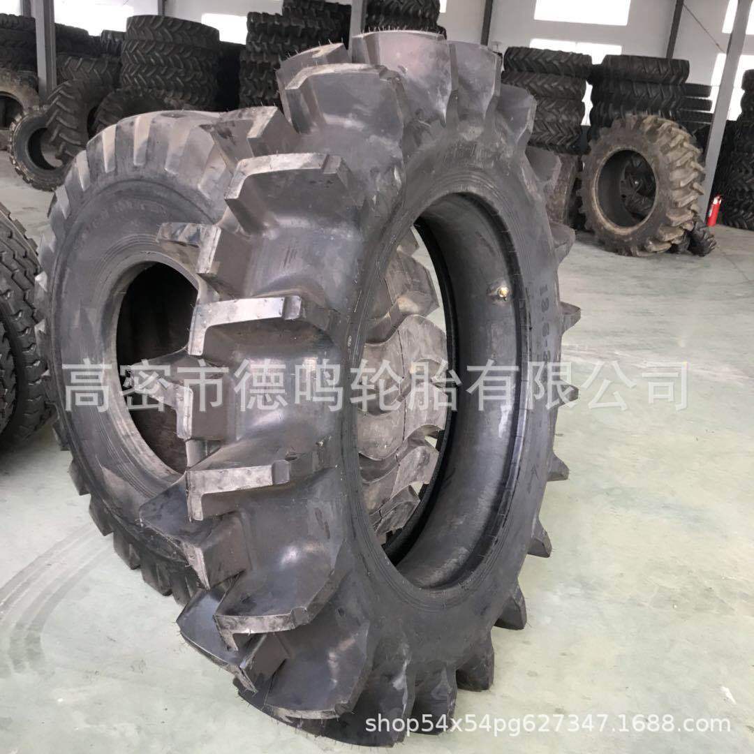 Suministro de campo de arroz de alta flor neumático 16.9-38 tractor agrícola neumático 13.6-38