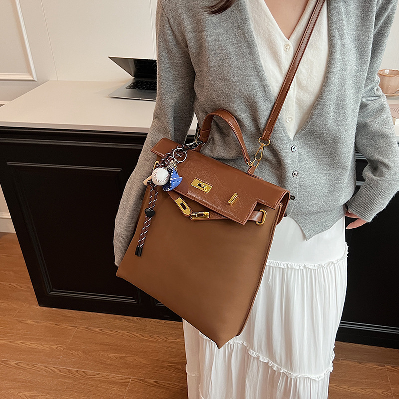 Mochila de nicho retro para mujer 2024 otoño nuevo bolso de estudiante de moda de moda versión coreana bolso de hombro de alta gama