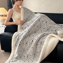 北欧新款棉绒沙发提花保暖毛毯披肩办公室午睡盖毯针织厂家直销