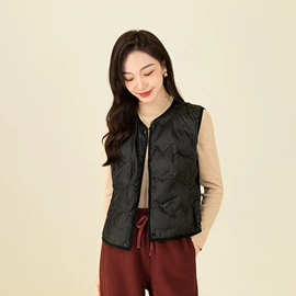 女式牛仔裤;休闲裤;半身裙