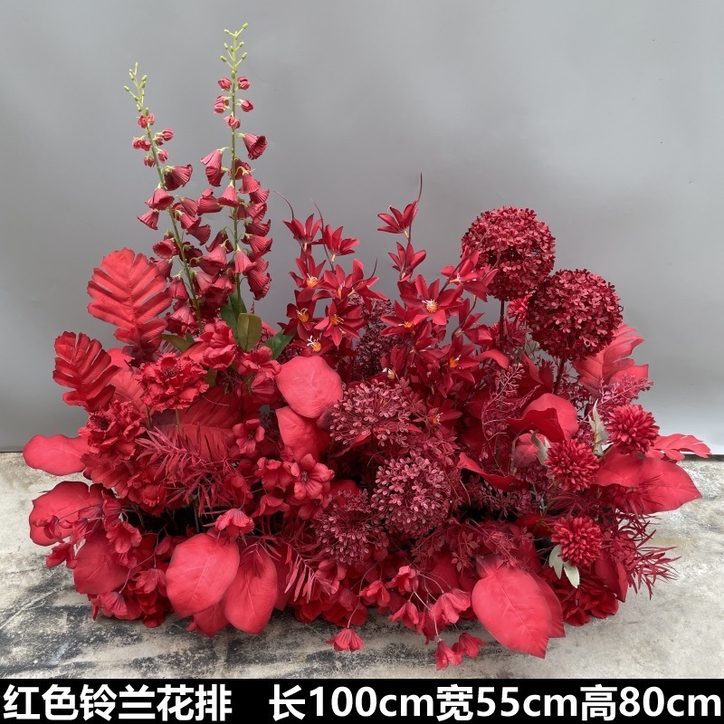 Flor de la boda de la flor Chiyeya rosa roja fila de orquídeas fila de flores bosque escena de compromiso decoración de la boda fondo de decoración