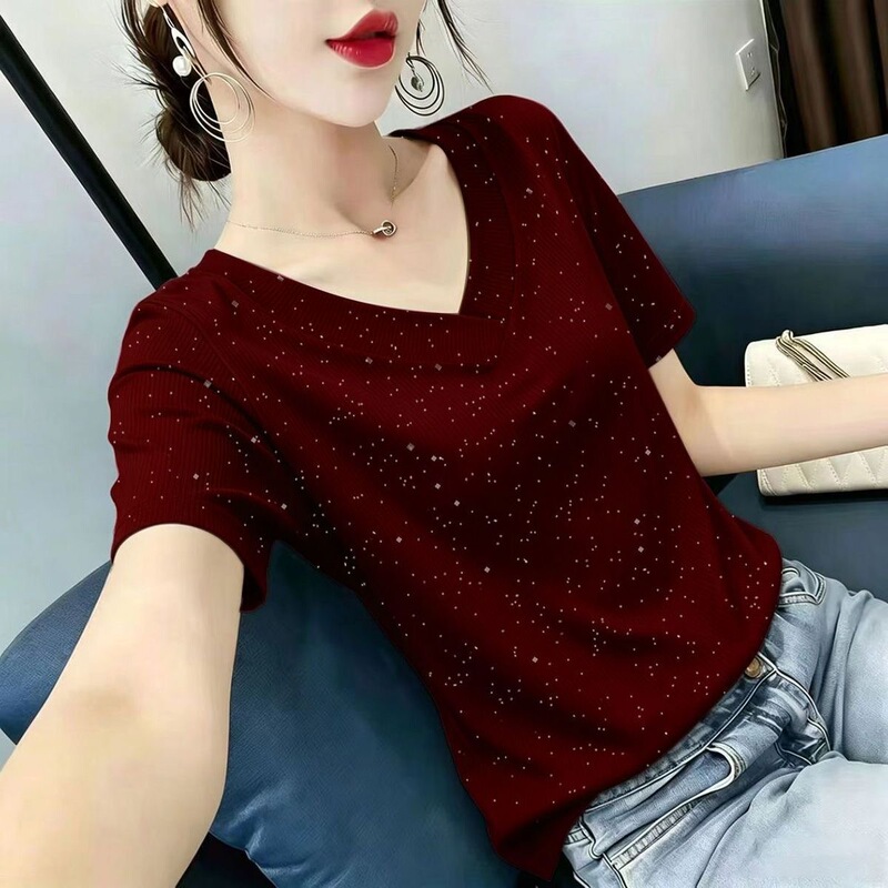 Wholesale New Slim-Fit V-Neck Ice Silk Ribbed Stylish Star-Patterned 2026 Summer Mom Short-Sleeve T-Shirt, Slimming and Versatile Wholesale New Slim-Fit V-Neck Ice Silk Ribbed Stylish Star-Patterned 2026 Summer Mom Short-Sleeve T-Shirt, Slimming and Versatile