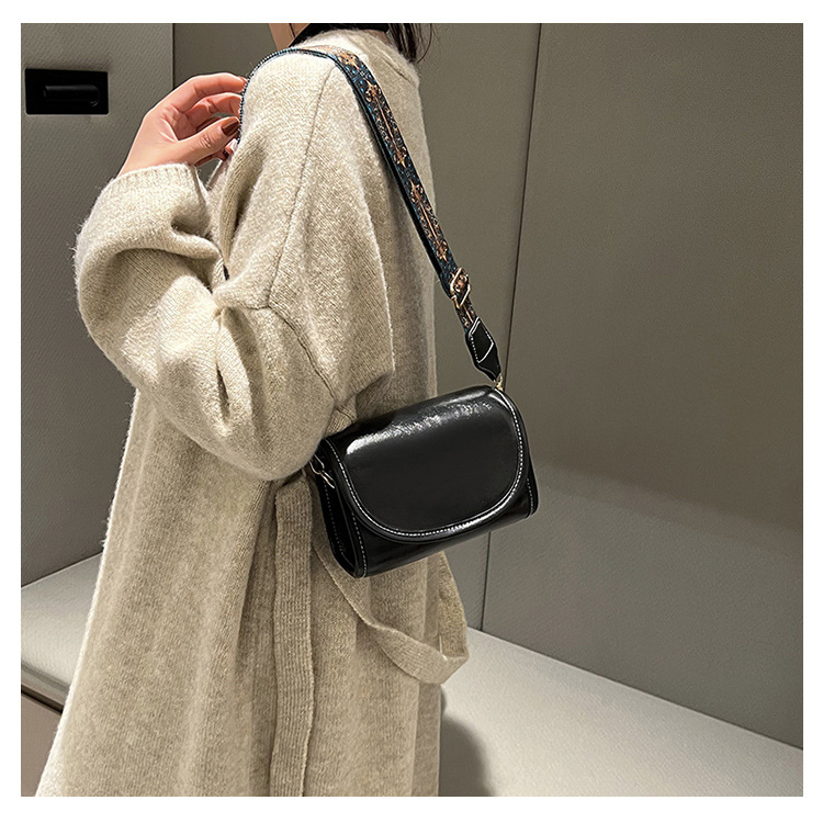 Fashionable Shoulder Bag