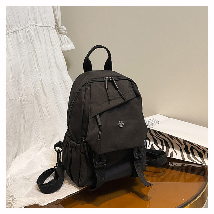 Large-capacity backpack 2025 new style casual Korean-style schoolbag, niche women's travel bag, class commuting bag undefined