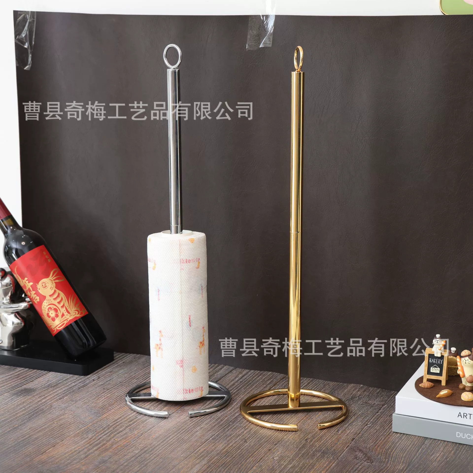 Производитель: индивидуальный скандинавский держатель для бумажных полотенец из железа, держатель для кухонной бумаги, вертикальная полка для хранения бумажных полотенец без сверления