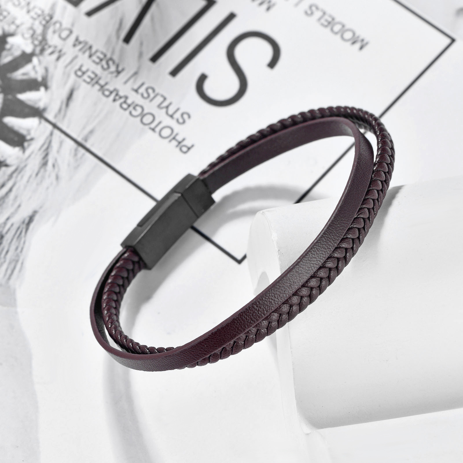 Casual Simple Style Geometric 304 Stainless Steel 316 Stainless Steel  Leather Rope Braid Men's Wristband Men Cord & Leather Bracelets display picture 5