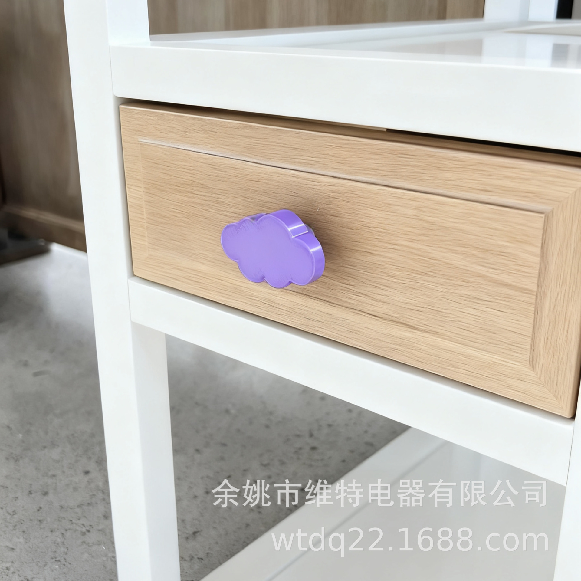 厂家批发卡通动物拉手衣柜门抽屉家具木把手榉木单孔塑料拉手