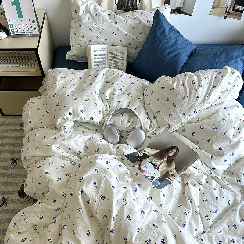 Clase A ropa de cama desnuda para dormir cuatro piezas de algodón lavado con agua sábanas de aire cubierta de cama de grado madre y bebé dormitorio de tres piezas
