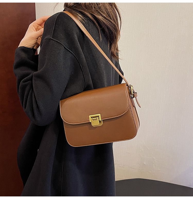 Solid color underarm 2023 new trendy versatile shoulder high-end and fashionable crossbody women's bag, small square bag_voghion.com