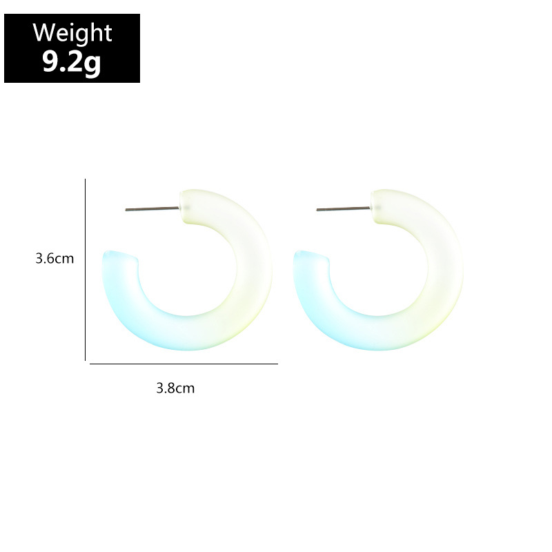 Fashion Gradient Color C-shaped Resin Earrings display picture 1