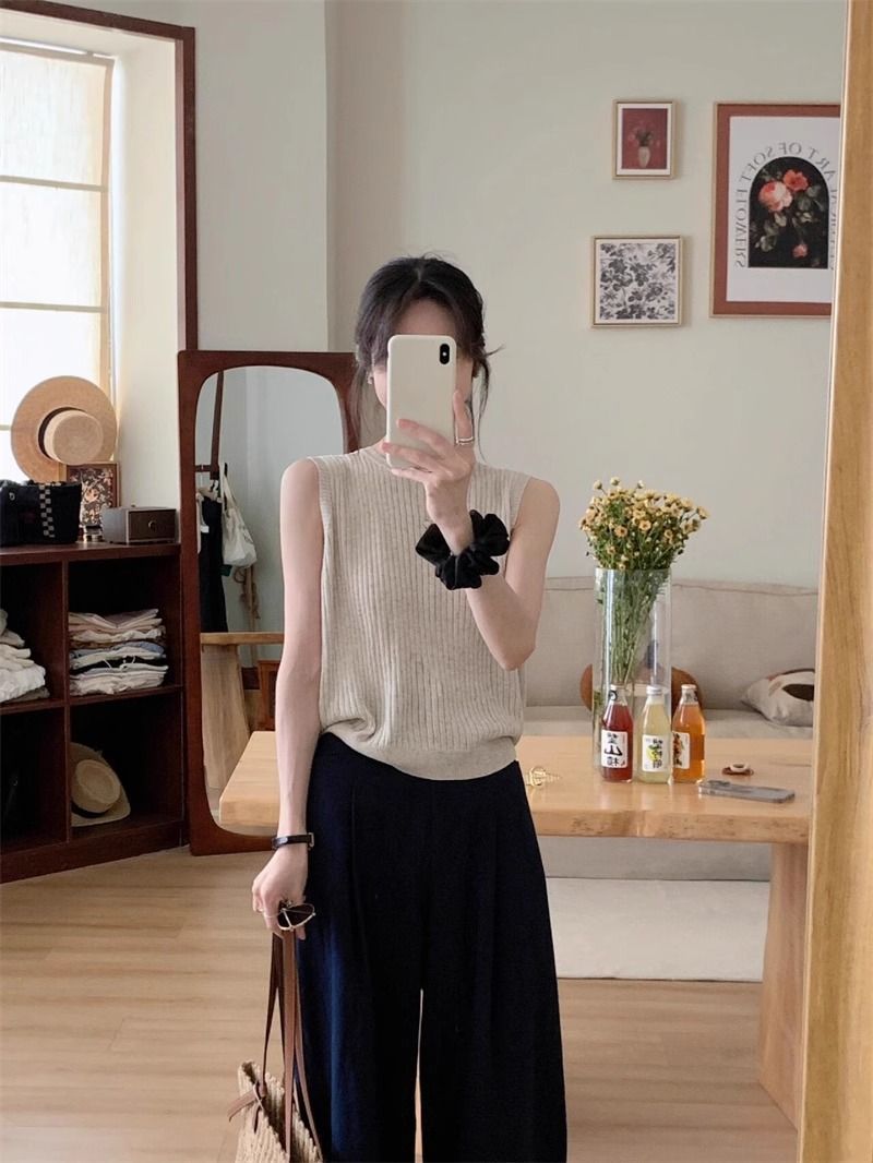 Áo hai dây nữ dệt kim mát lạnh phong cách Pháp hở lưng tinh tế — đen