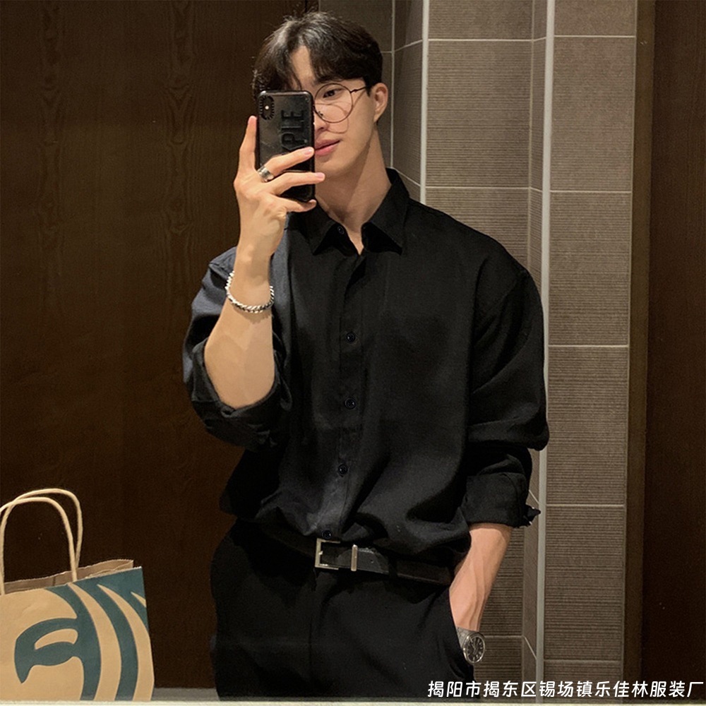 Black long-sleeved men's shirt, stylish and sophisticated for spring and autumn, a casual top with a flowing drape, perfect as an inner shirt.