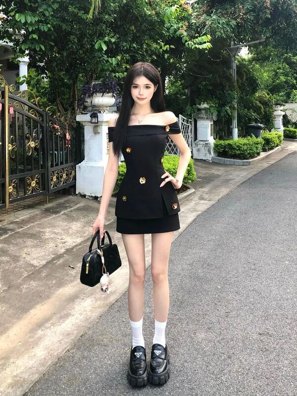 花季女孩  纯欲风立体花朵设计上衣短裙套装女时尚韩系一整套穿搭|undefined