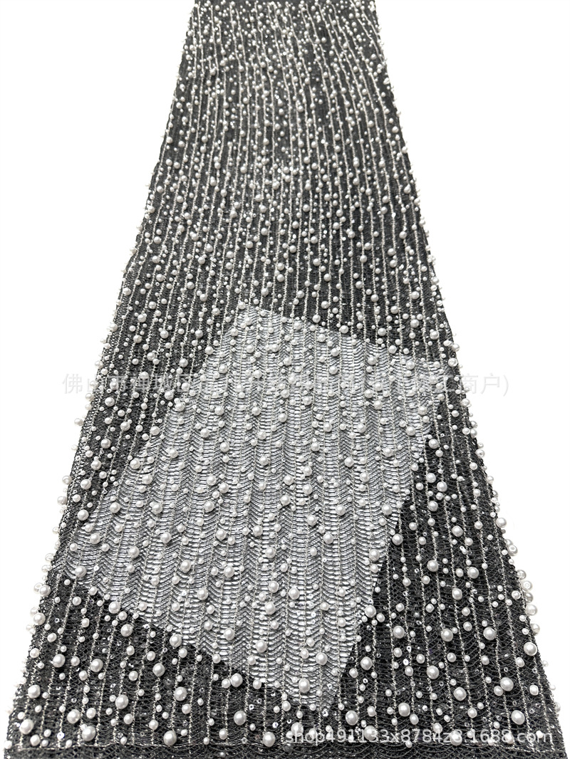Tejido de malla de perlas hechas a mano de alto grado ondulado vertical tridimensional bordado de perlas vestido de boda tela de diseño