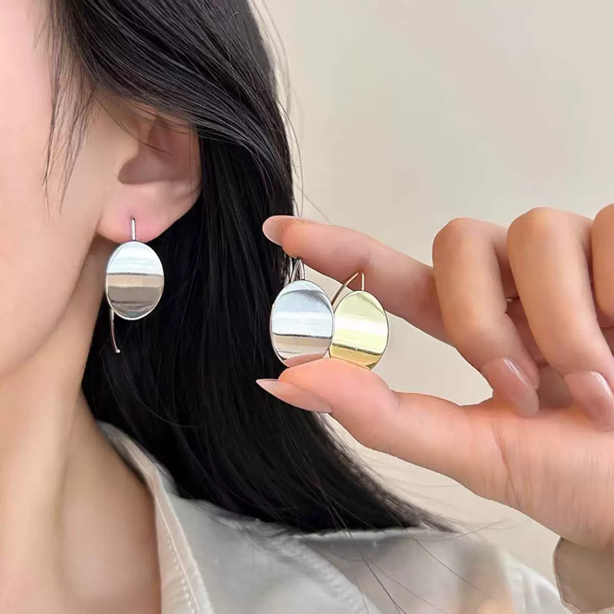 时尚椭圆超闪圆片耳钩耳环高级简约气质清冷风个性百搭耳饰