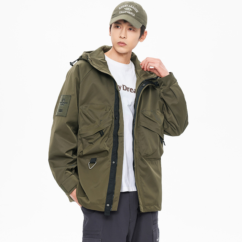 2024 chaqueta con capucha al aire libre marca de moda ropa de trabajo chaqueta de estilo de Hong Kong pareja de tres pruebas chaqueta de Montañismo hombres al por mayor