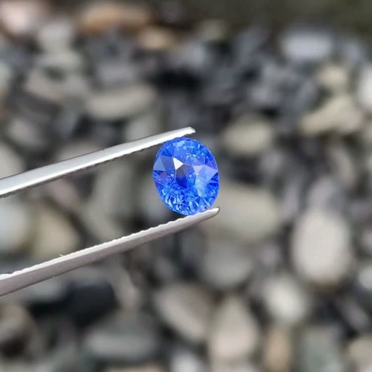 1.59ct без ожога Василек сапфировый камень голубой камень GUILD сертификат огненного цвета яркий стеклянный корпус овал