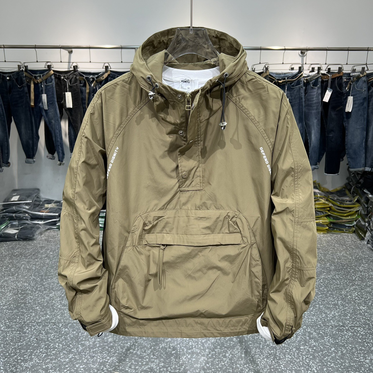 Demi-season solid color jacket with zipper