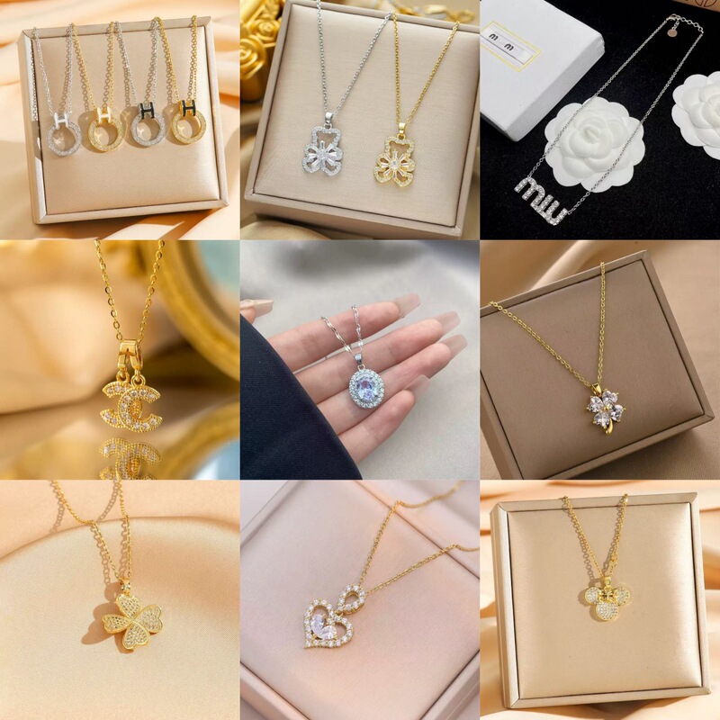 New Titanium Steel Women's Necklace Light Luxury Temperament Letter Pearl Choker Vintage Fashion Pendant Collarbone Chain Wholesale Collection