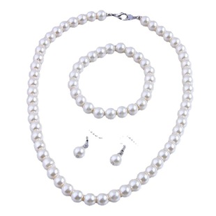 Korean fashion simple pearl temperament necklace bracelet earrings suit 0321