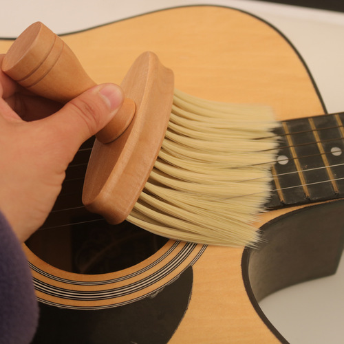 Guitar Care Dust Brush, Guitar Protective Brush, Piano Drum Ukulele Instrument Cleaning Brush Wholesale