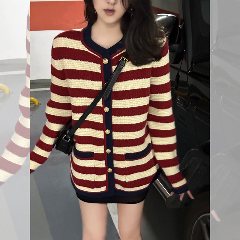 Friday meeting striped holiday sweater cardigan Arctic Velvet thickened