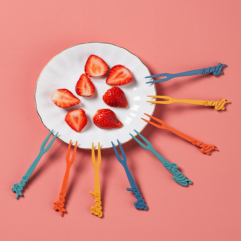 Creative Plastic Fruit Fork Household Fruit Signing Fashion Dessert…
