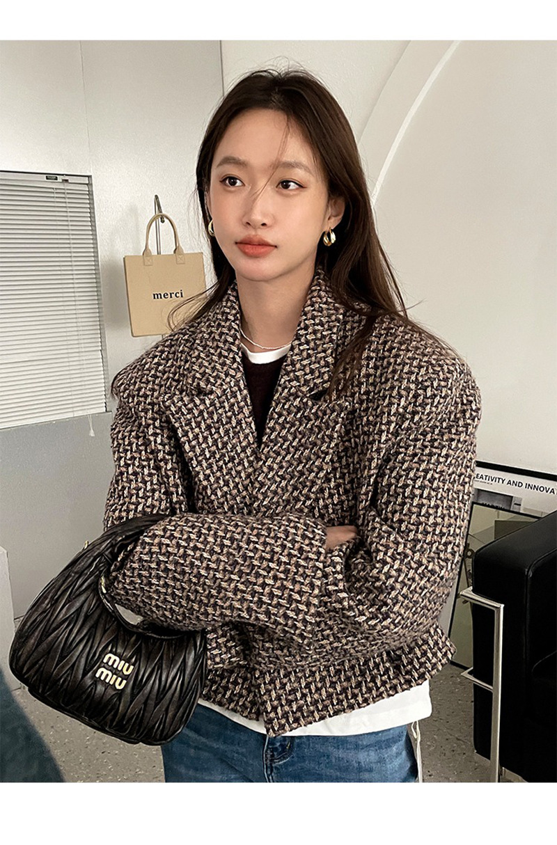 Irregular Earrings Image 4