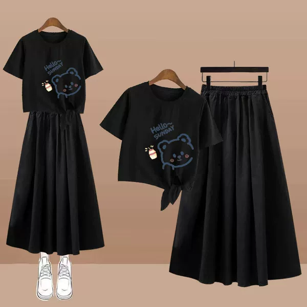 Black top + black skirt [Hel bear]