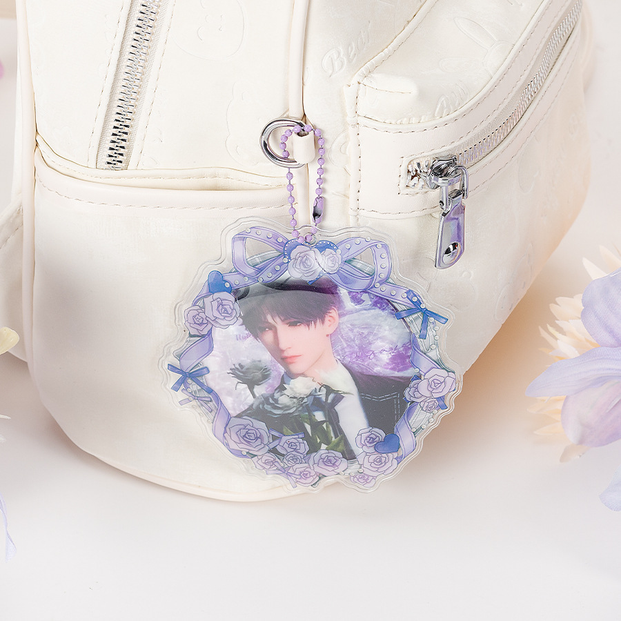 Funda Protectora para Insignia Anime de PVC